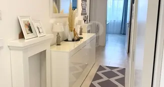 von_poll_real_estate_property_25446020_image_1