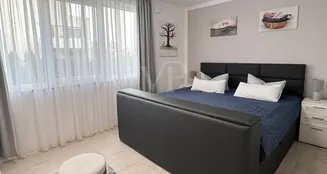 von_poll_real_estate_property_25446020_image_2