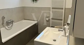 von_poll_real_estate_property_25446020_image_4