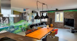 von_poll_real_estate_property_24446023-1_image_1