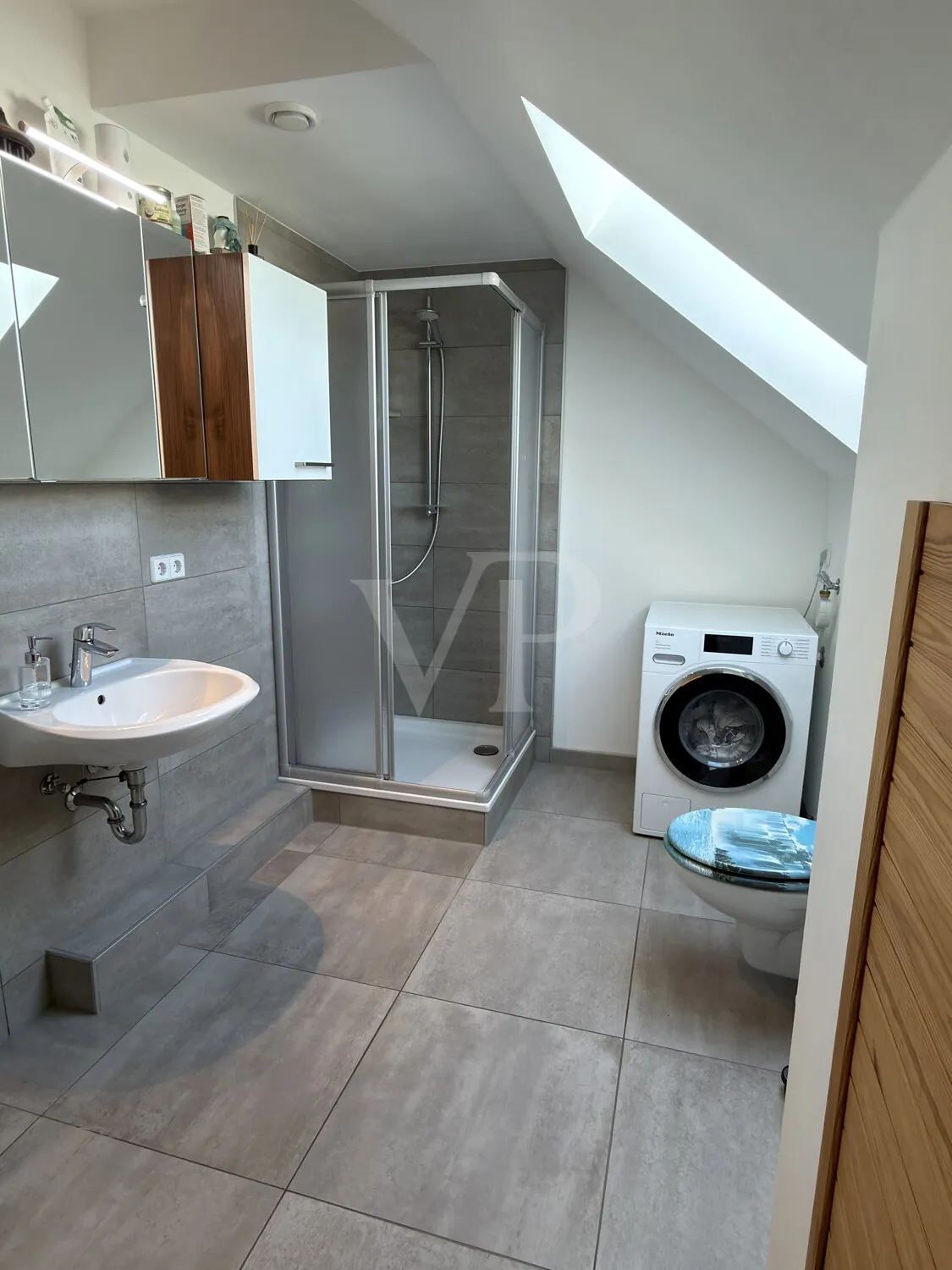 Badezimmer Dachgeschoss
