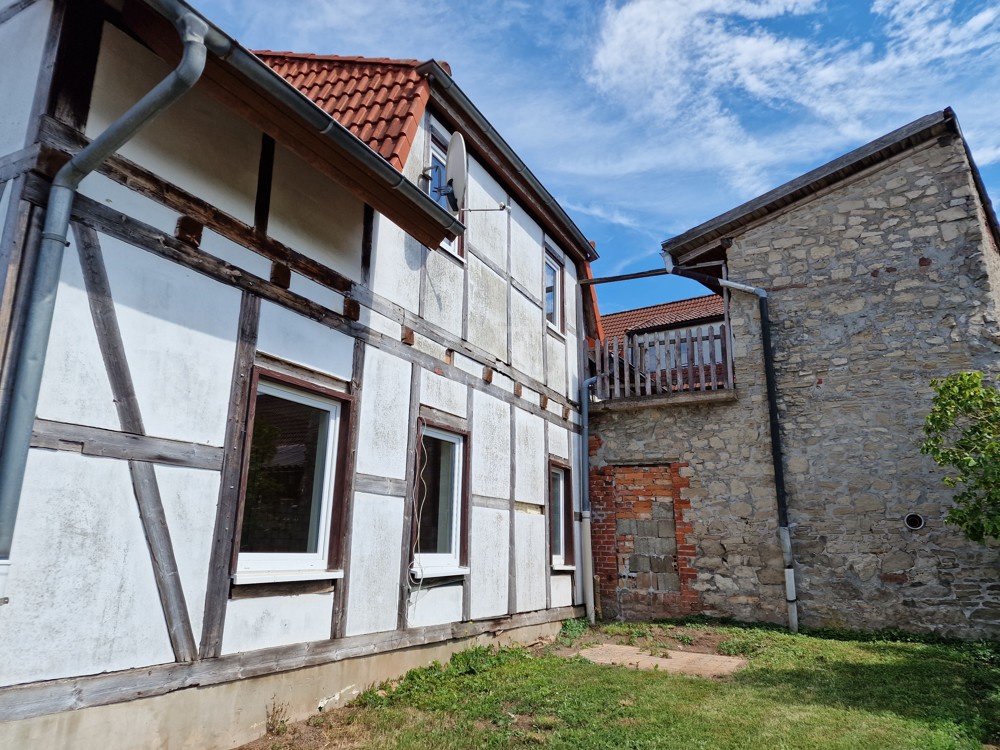 Platz für eine gemütliche Terrasse