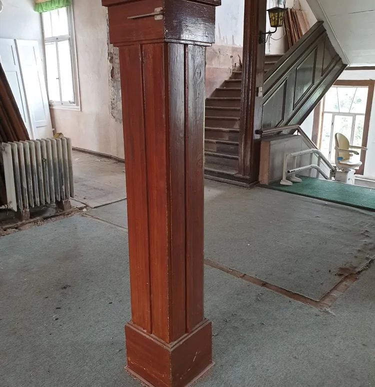 1. OG Treppenaufgang (2)-min