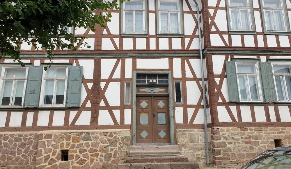 Straßenansicht (1)-min