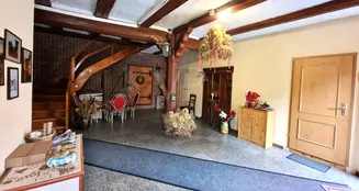 von_poll_real_estate_property_24461009_image_13