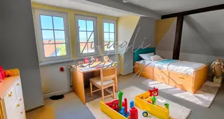 von_poll_real_estate_property_24461015_image_23