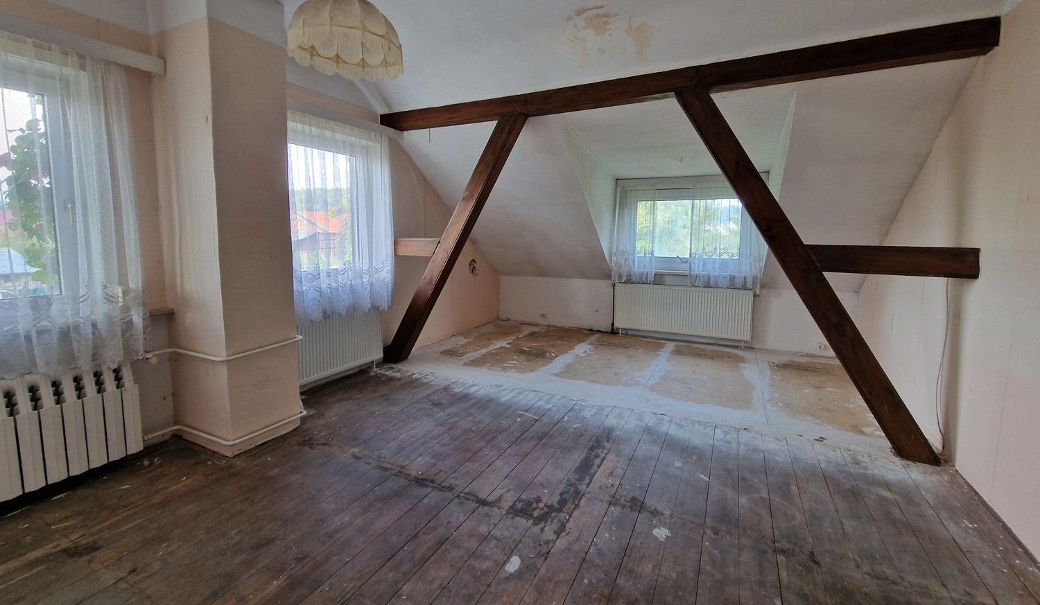 Wohnzimmer DG