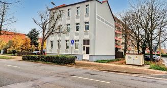 von_poll_real_estate_property_24461030_image_0