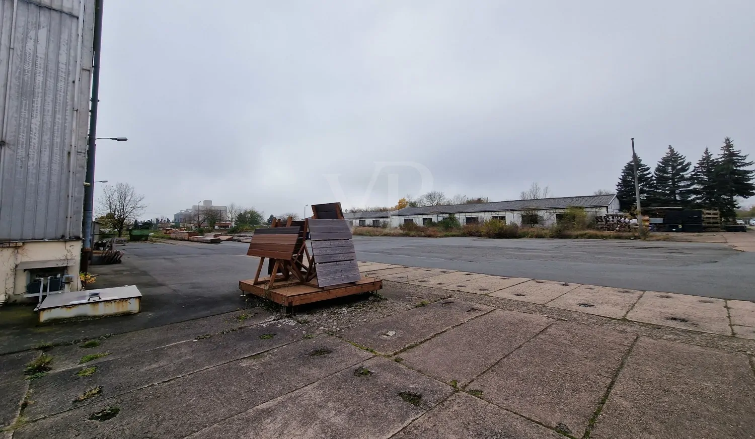 Blick Leichtbauhalle