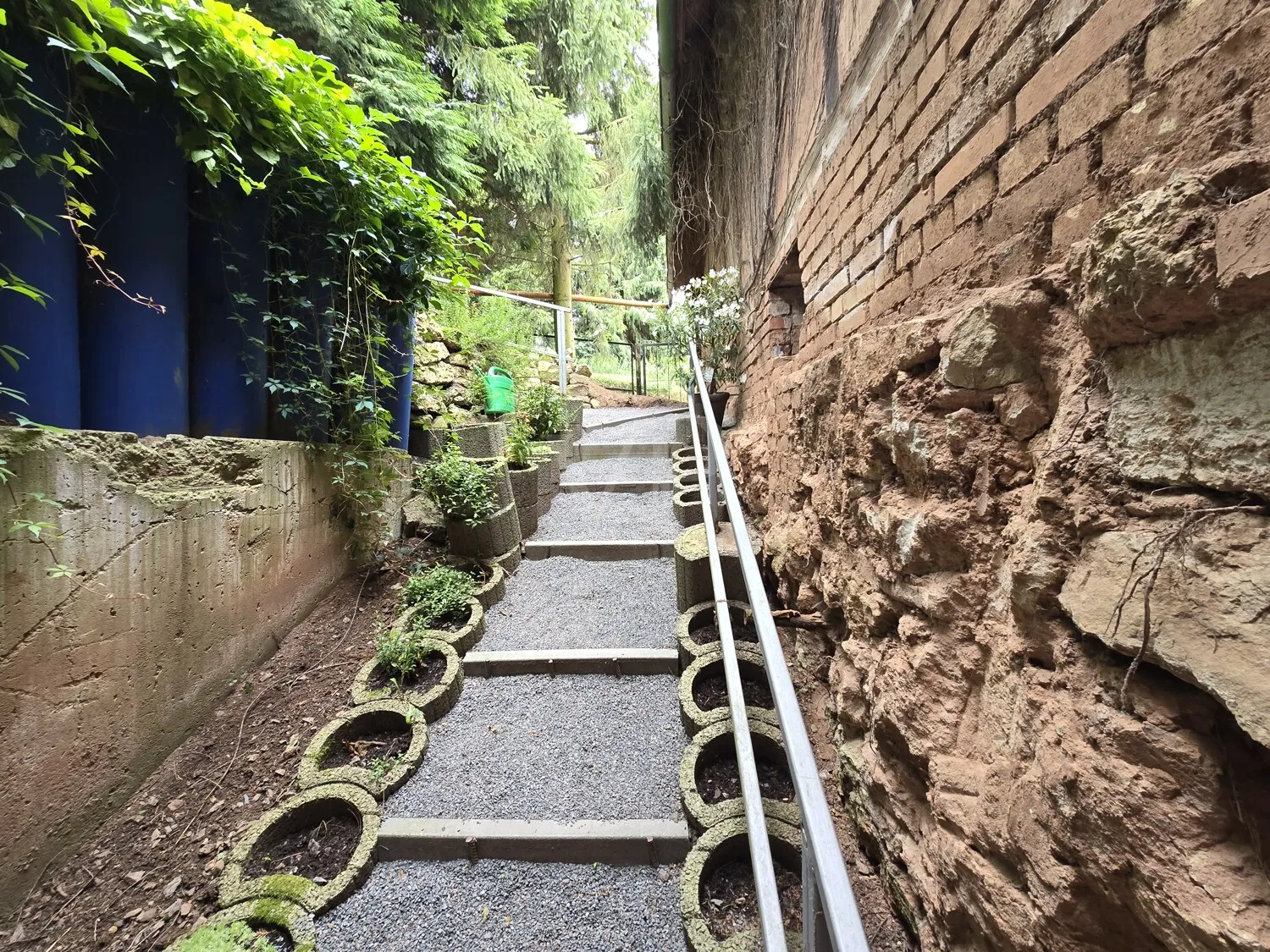 Zugang hinteres Gartengrundstück