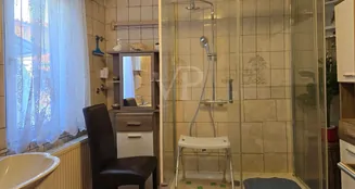 von_poll_real_estate_property_25461012_image_6