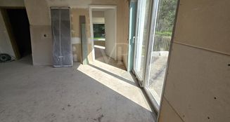 von_poll_real_estate_property_25461007_image_13