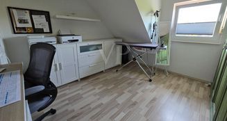 von_poll_real_estate_property_25461011_image_12