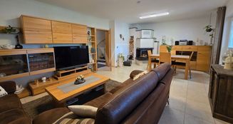 von_poll_real_estate_property_25461011_image_7