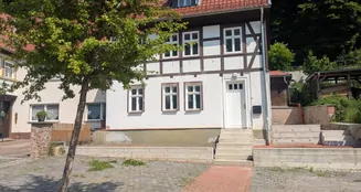 von_poll_real_estate_property_25461009_image_1