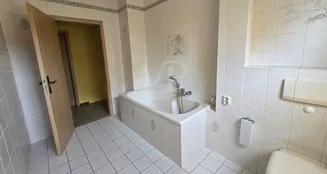 von_poll_real_estate_property_25461013_image_7