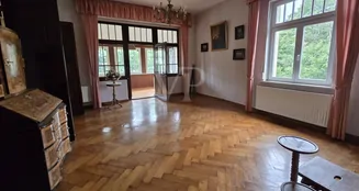 von_poll_real_estate_property_25461016_image_20