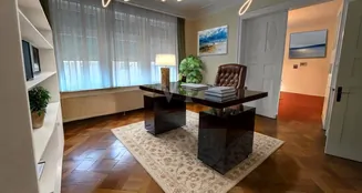 von_poll_real_estate_property_25461016_image_31