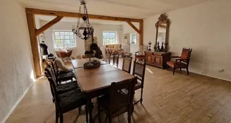 von_poll_real_estate_property_25461014_image_20