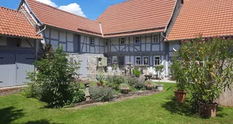 von_poll_real_estate_property_25461014_image_0