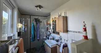 von_poll_real_estate_property_25461017_image_8