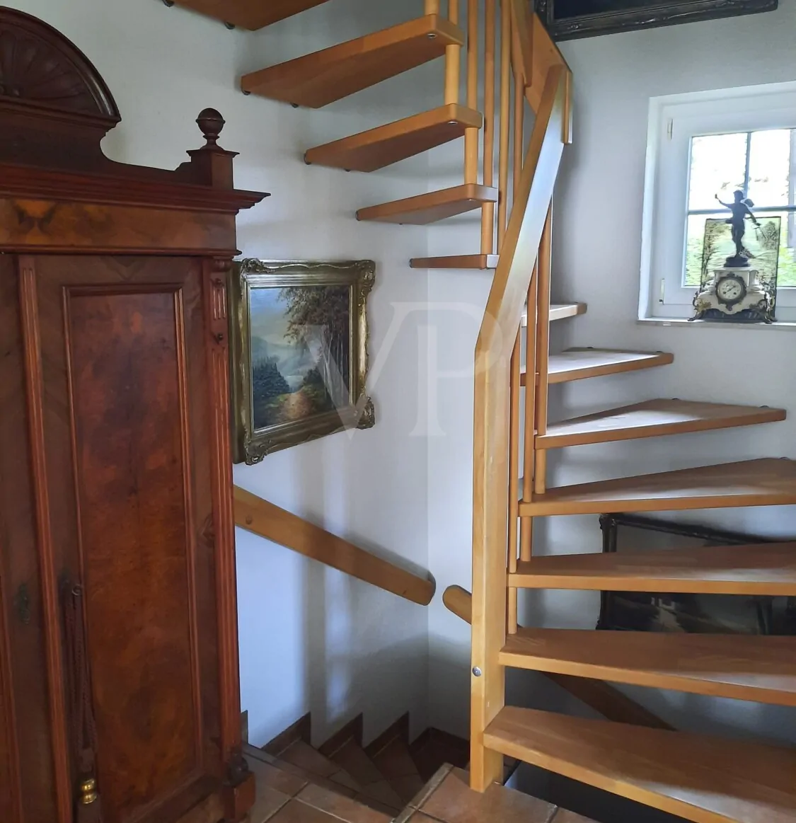 EG Treppenansicht mit Zugang KG