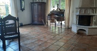von_poll_real_estate_property_25461015_image_8