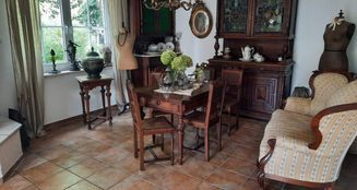 von_poll_real_estate_property_25461015_image_9