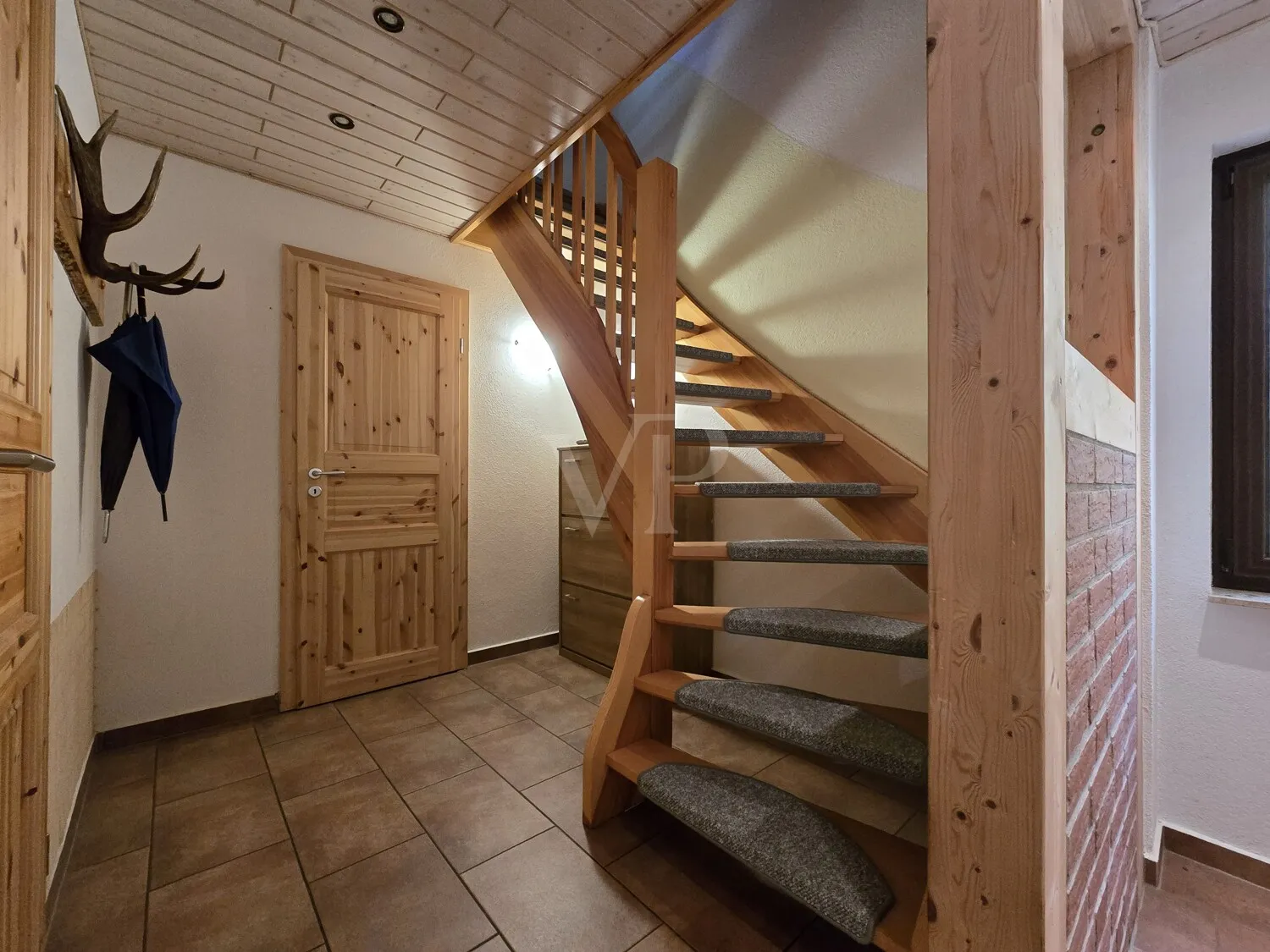 Wohnung 01 EG Treppenaufgangsbereich