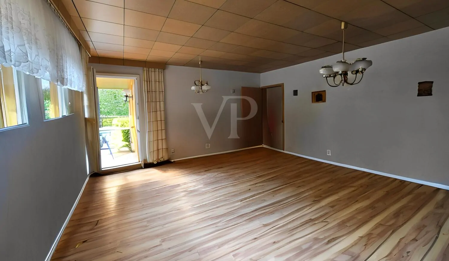 OG Wohnzimmer mit Zugang Terrasse