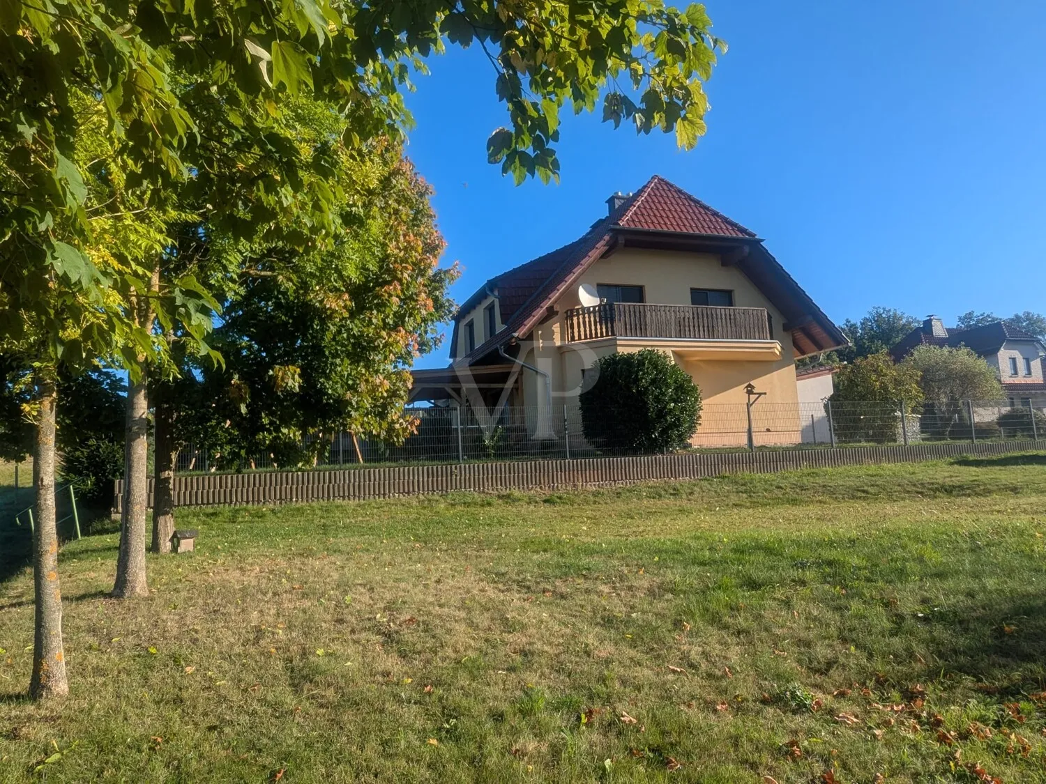 Ansicht Süden von Freifläche