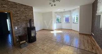 von_poll_real_estate_property_25461020_image_7