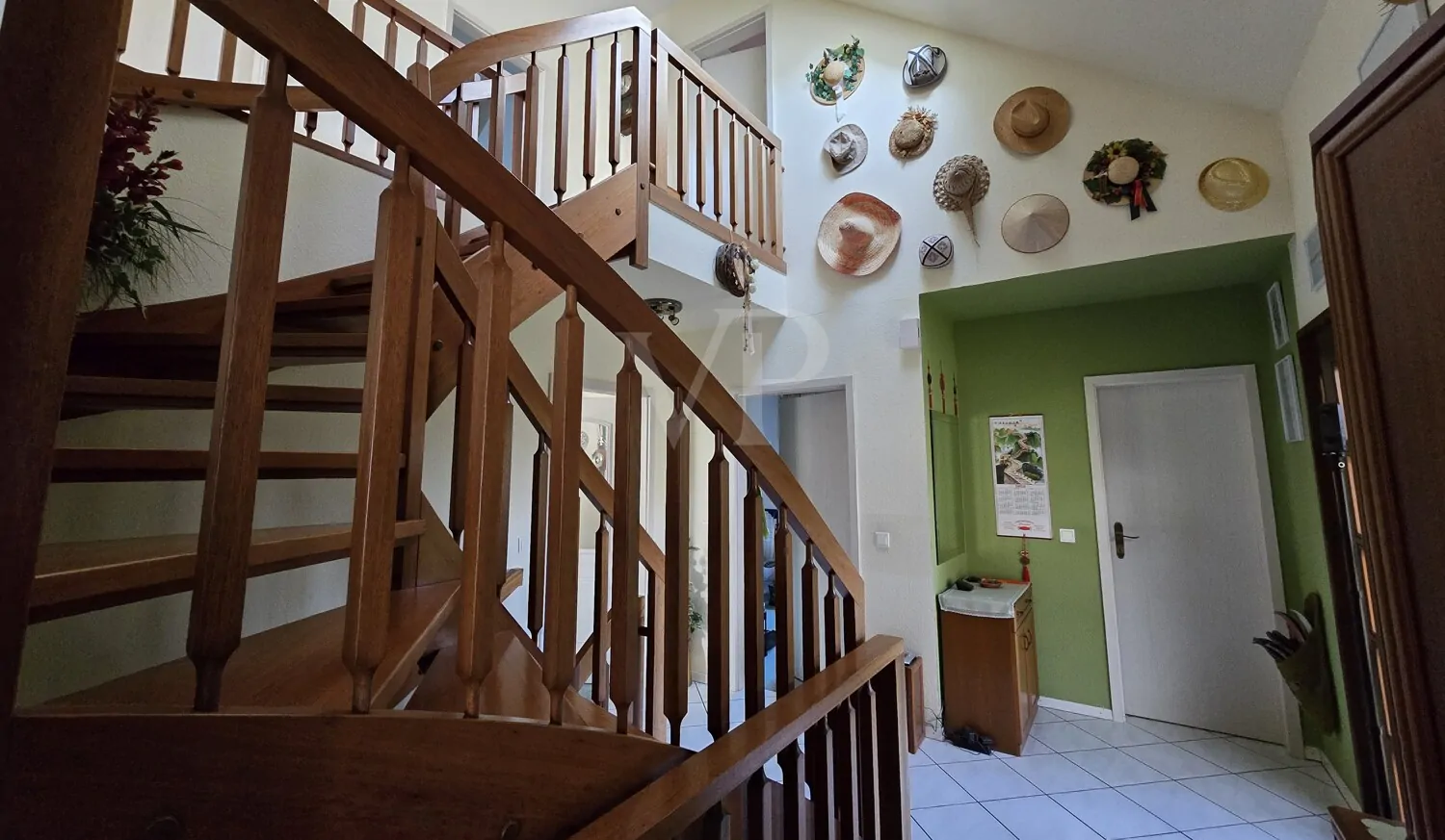 EG Eingangsbereich Blick 02