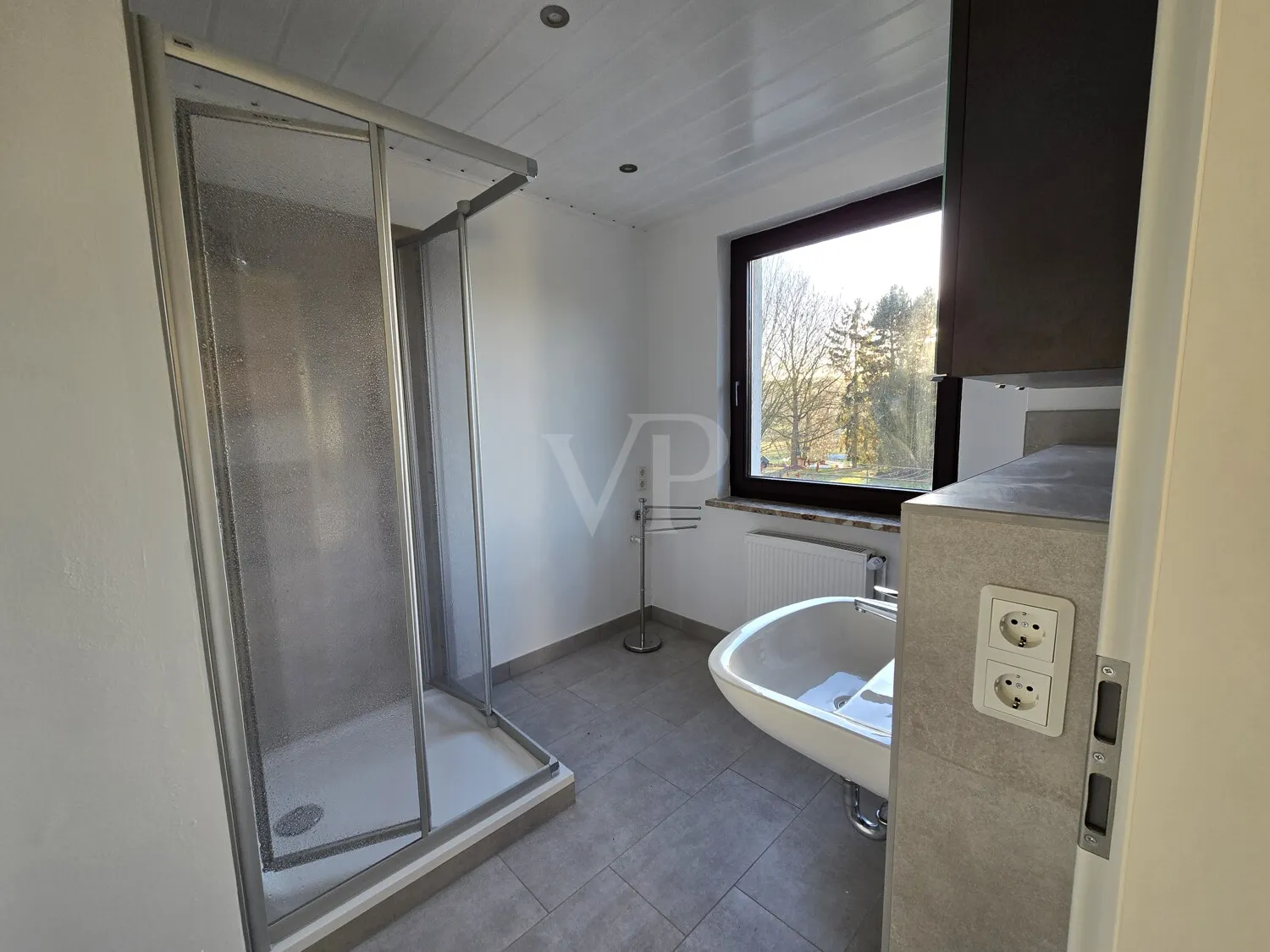 OG WE Badezimmer neu