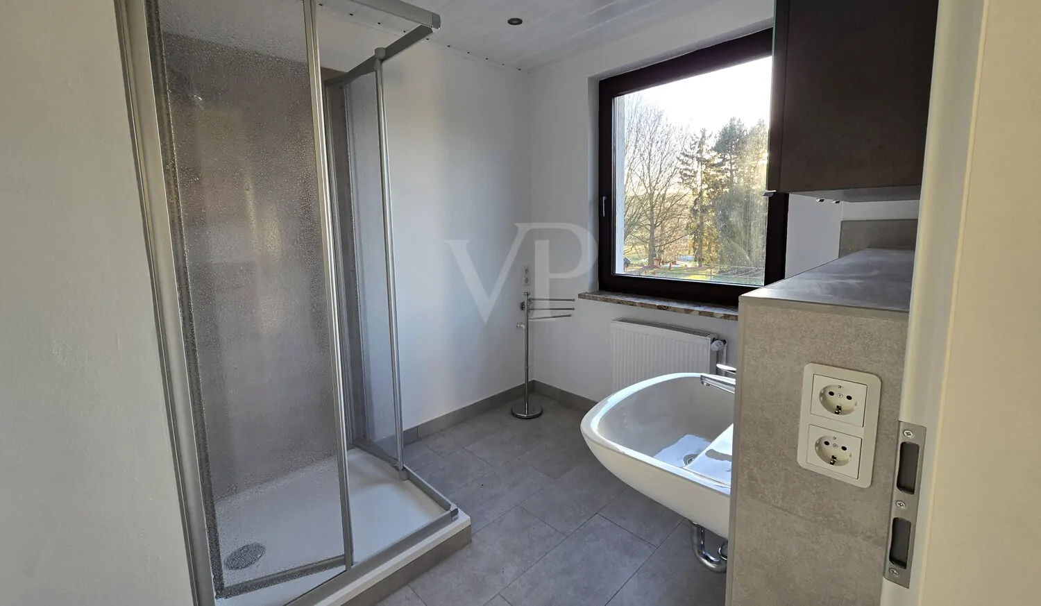 OG WE Badezimmer neu