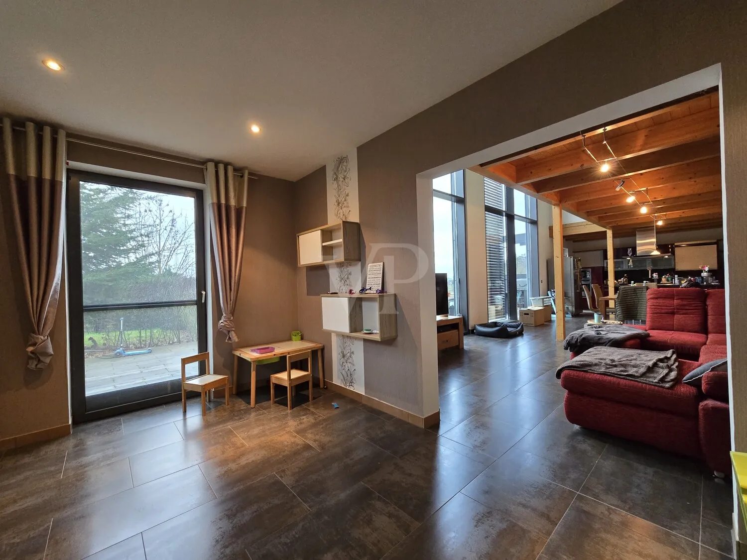 EG erweiterter offener bereich mit Nutzung aktuell Kinderspielecke