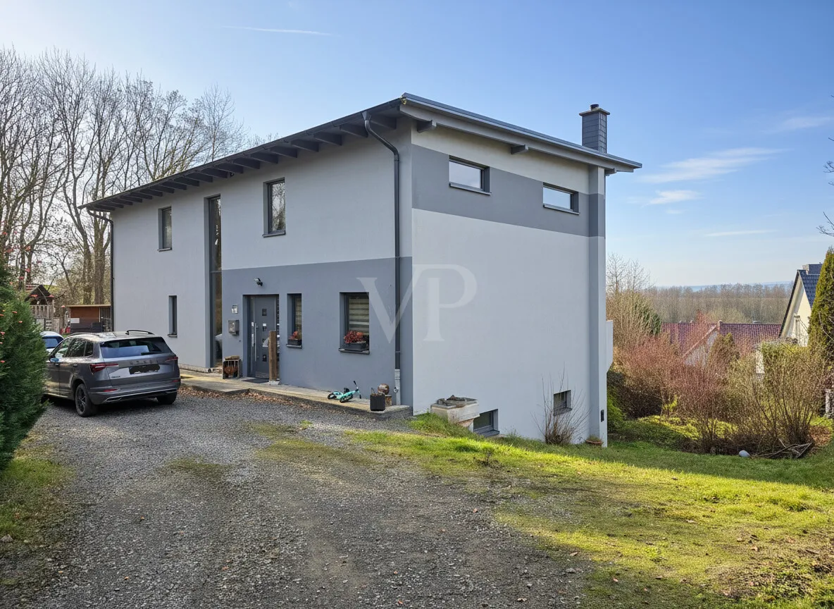 Ansicht Norden mit Hauptzufahrt