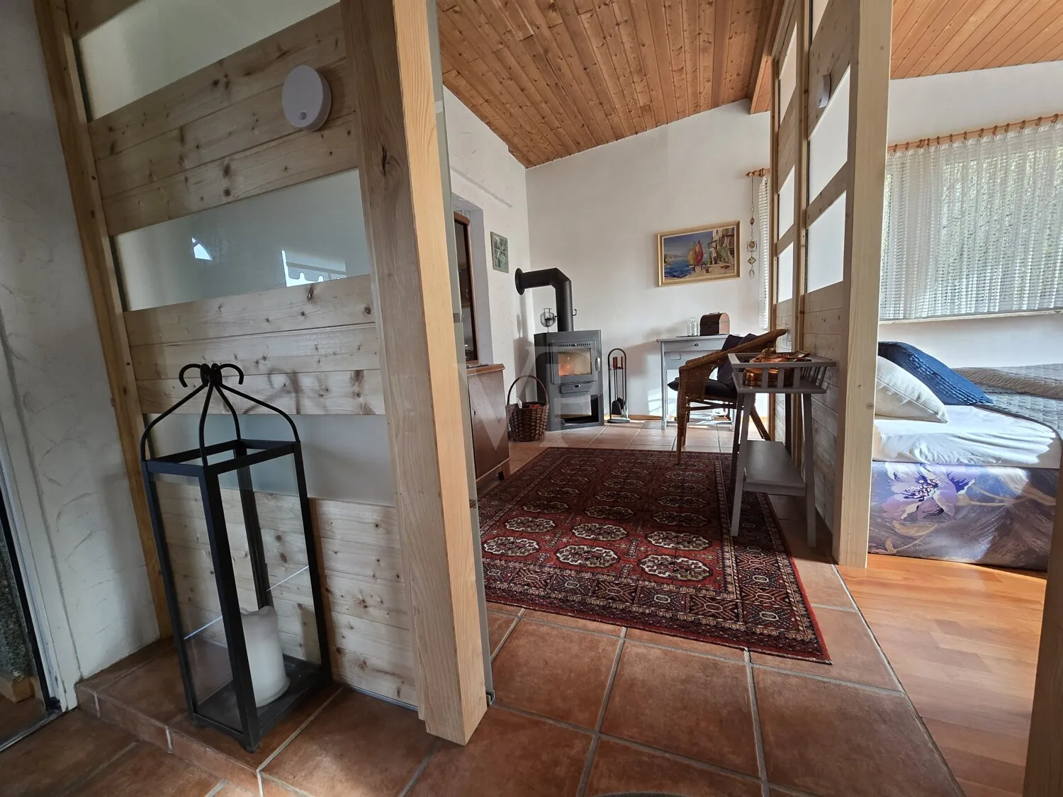 Wohnzimmer mit Kaminofen