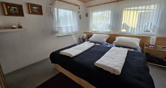 von_poll_real_estate_property_25461025_image_10