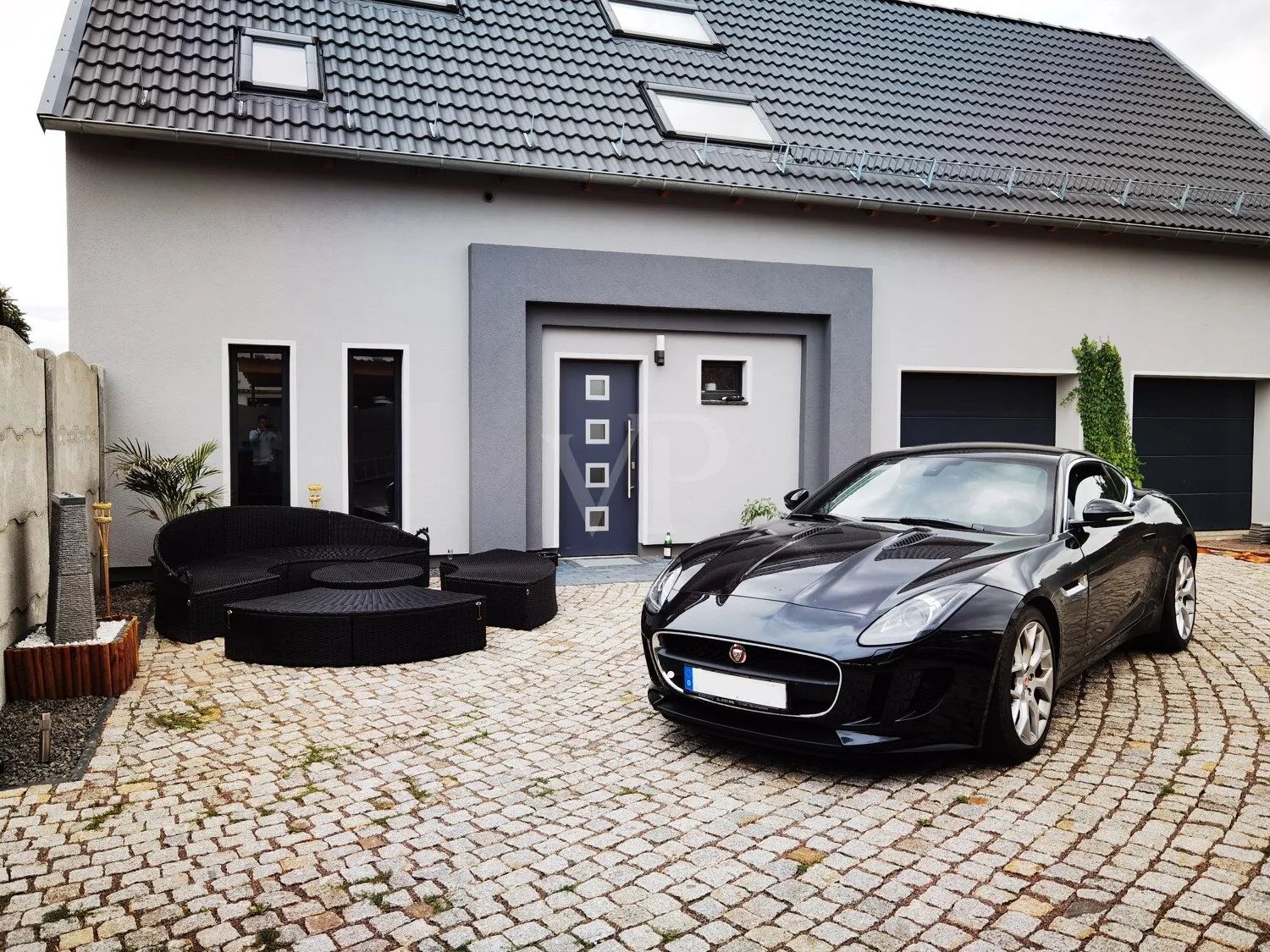 Ansicht Westen mit Loungebeispiel