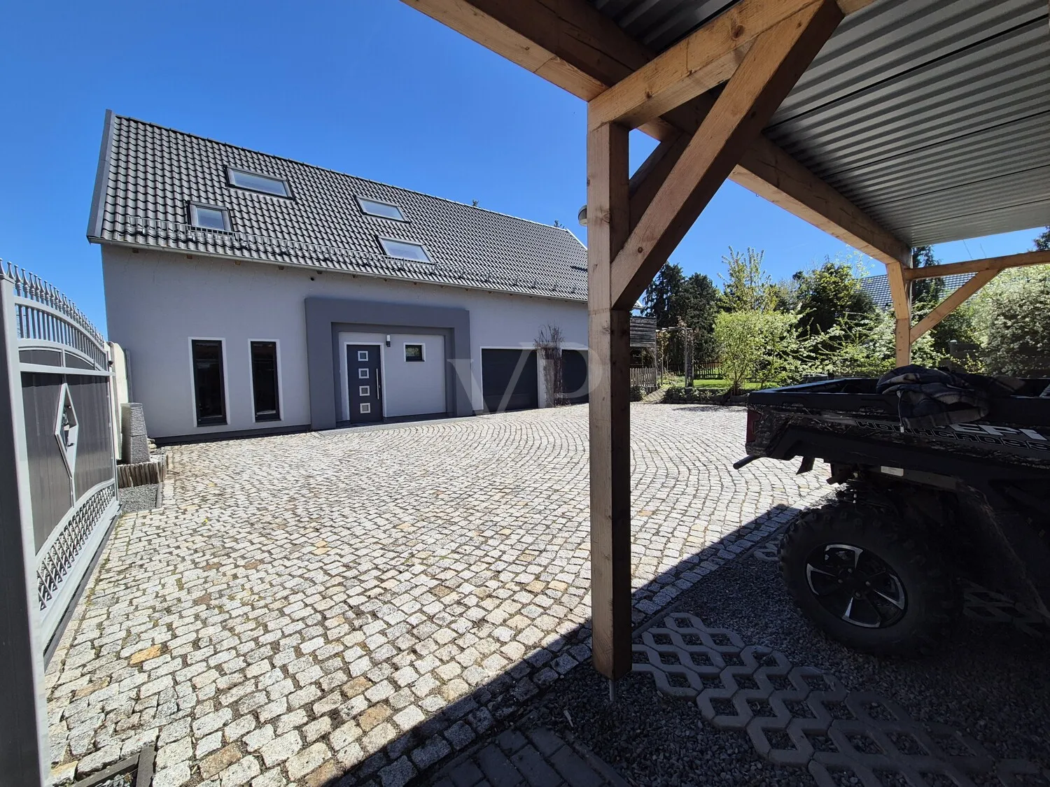 Ansicht Hofseite von Carportbereich