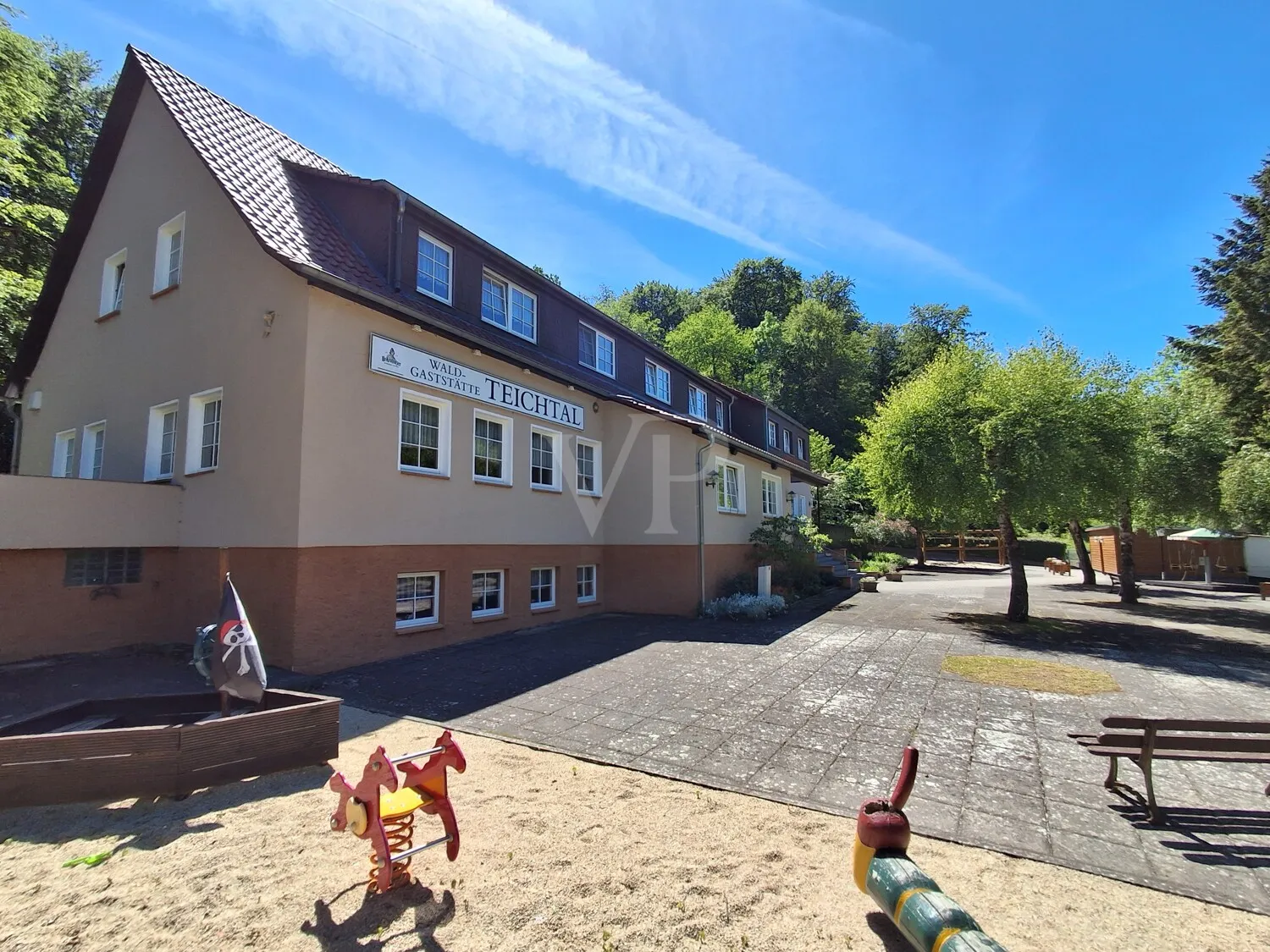 Ansicht Hauptseite hinterer Bereich