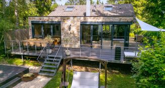 von_poll_real_estate_property_25449017_image_0