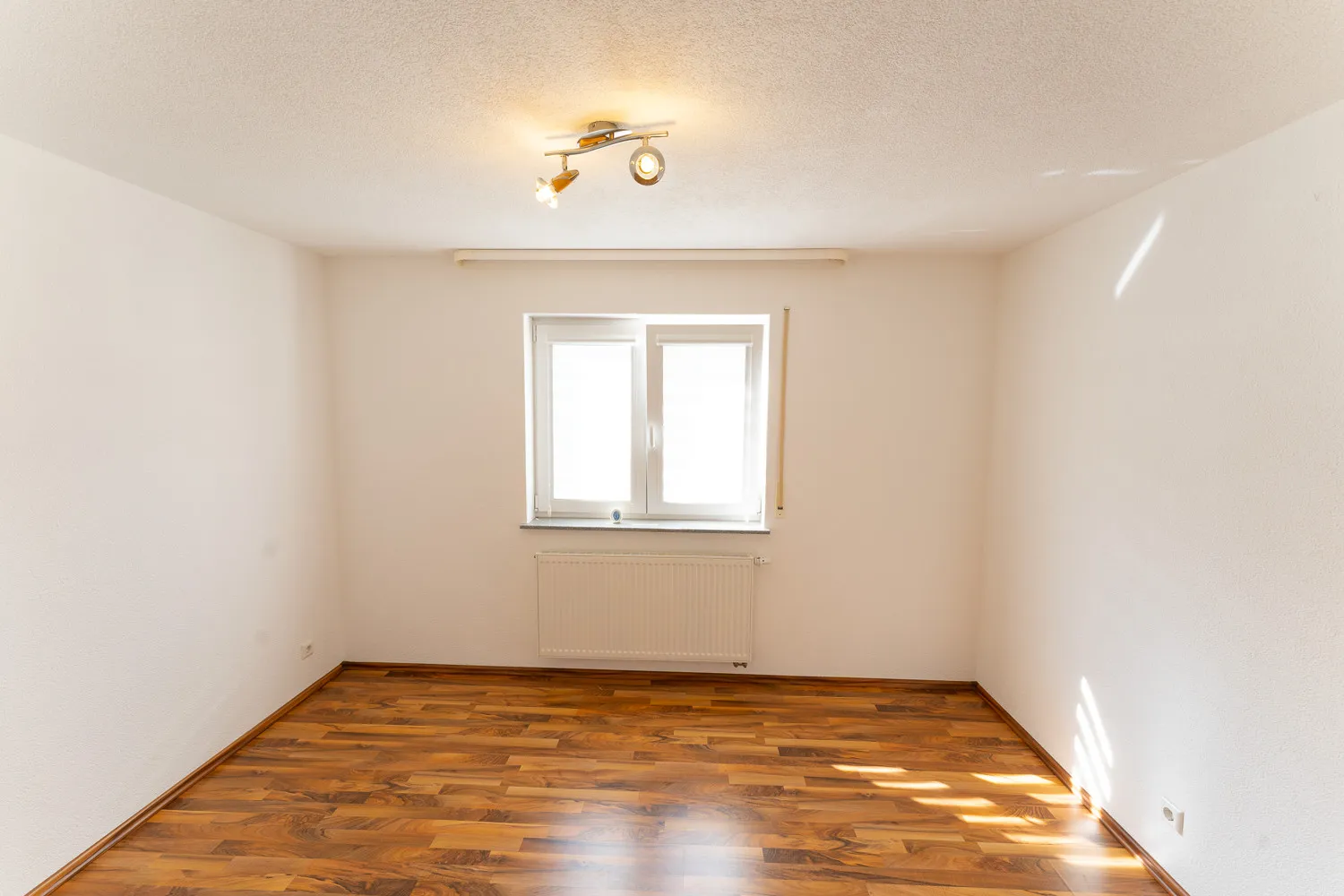 Zimmer Gartengeschoss