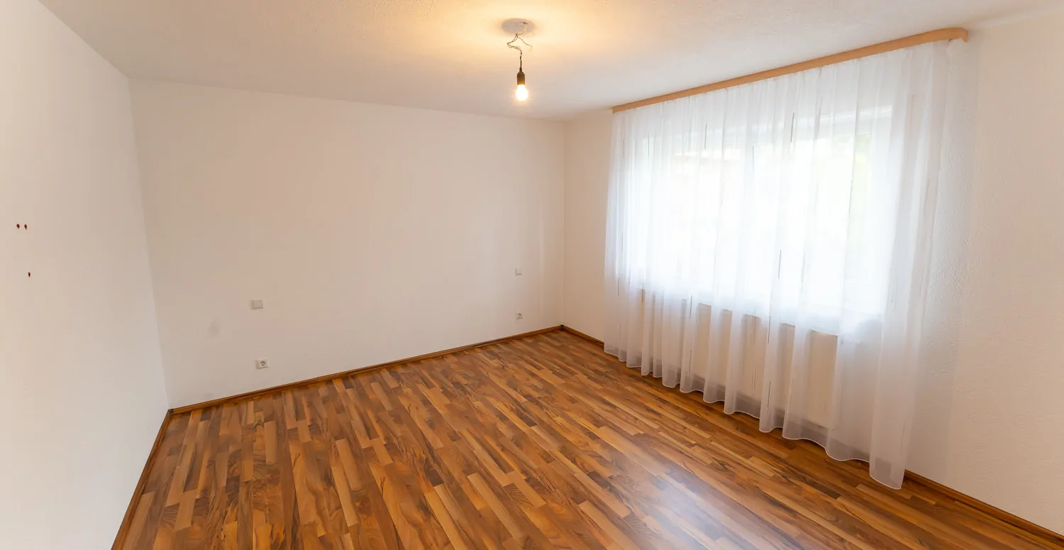 Zimmer Gartengeschoss