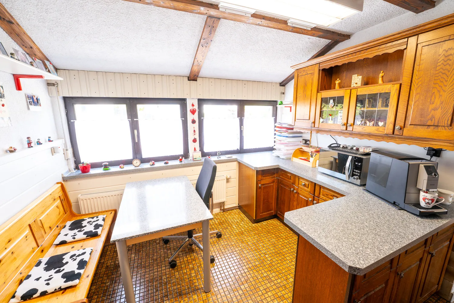 Küche mit Essplatz Dachgeschoss