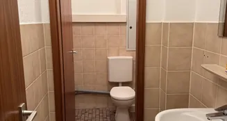 von_poll_real_estate_property_25449019_image_8