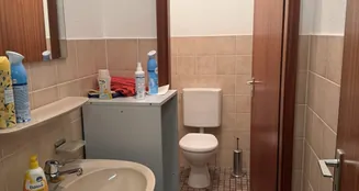 von_poll_real_estate_property_25449019_image_7