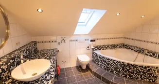 von_poll_real_estate_property_25449002_image_22