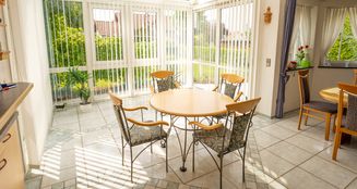 von_poll_real_estate_property_25449015_image_4
